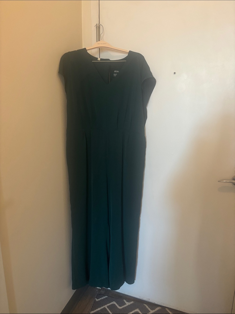 Sleeveless Dark Green Jumpsuit with Notch Neck